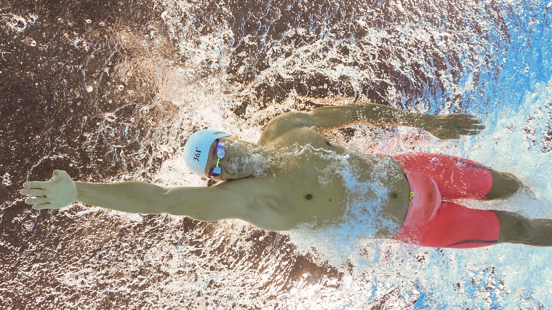 哪支橄榄球队拥有最多关注度？，橄榄球队人数最多