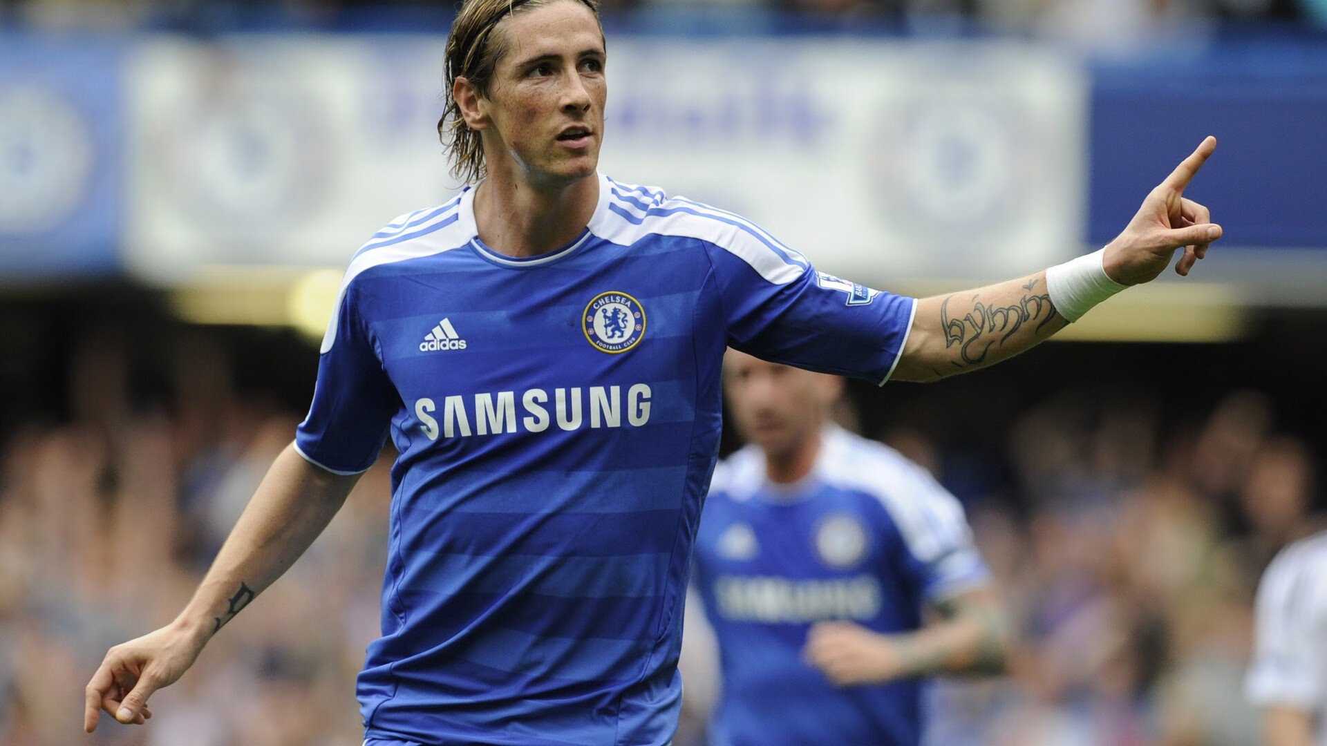 德甲逆转神话：勒沃库森顶住拜仁压力，勒沃库森去拜仁的球员